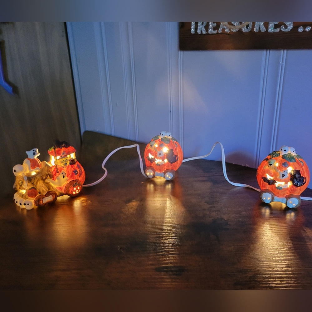 Vintage 1990s ceramic light up Halloween train electric